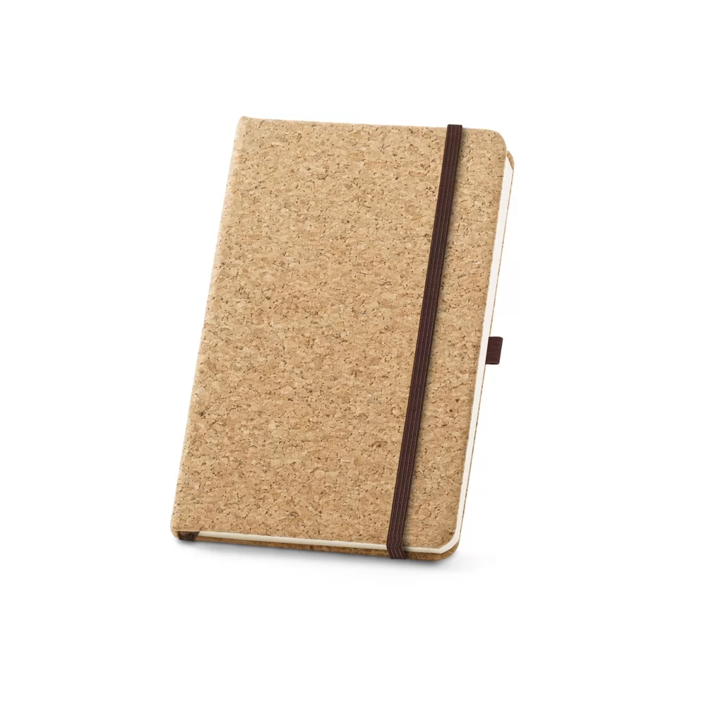 A5. Caderno A5 de capa dura em cortiça com folhas lisas